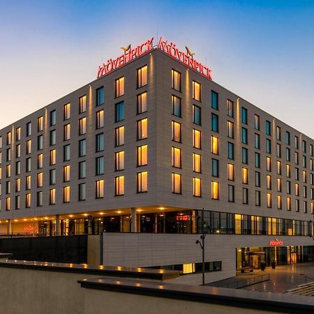 Movenpick Hotel Stuttgart Messe & Congress Kültér fotó